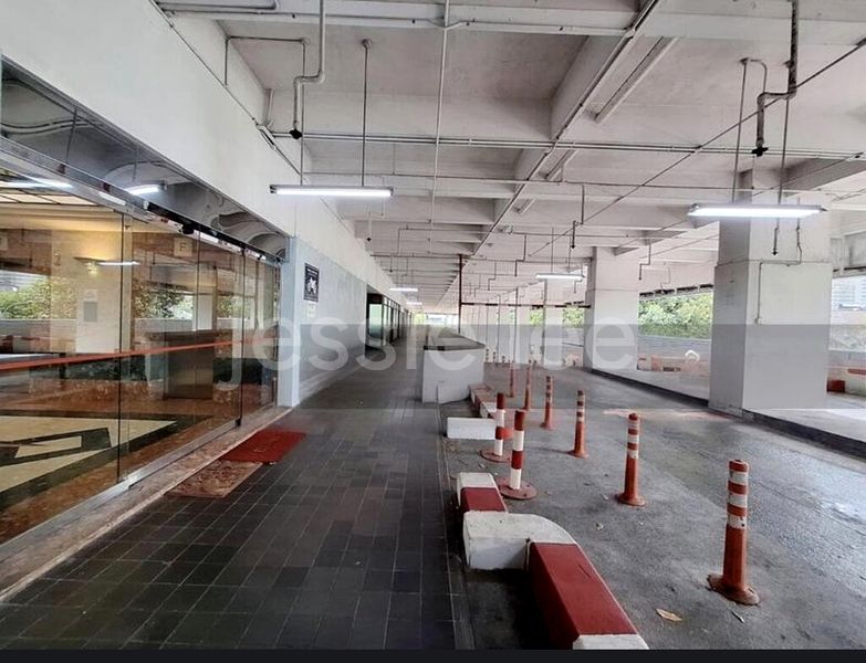 Office for Rent in  High Street Centre - Image 2